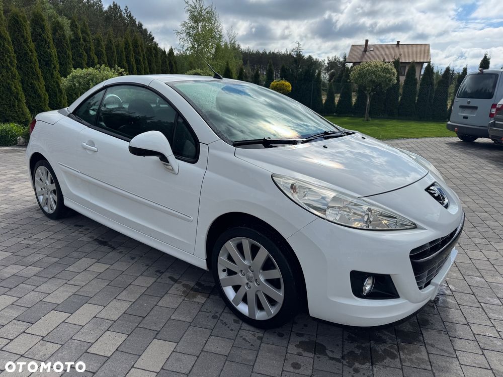 Peugeot 207 CC - 10