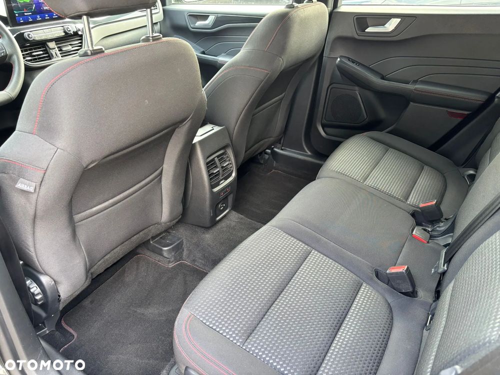 Ford Kuga 1.5 EcoBoost FWD ST-Line - 11