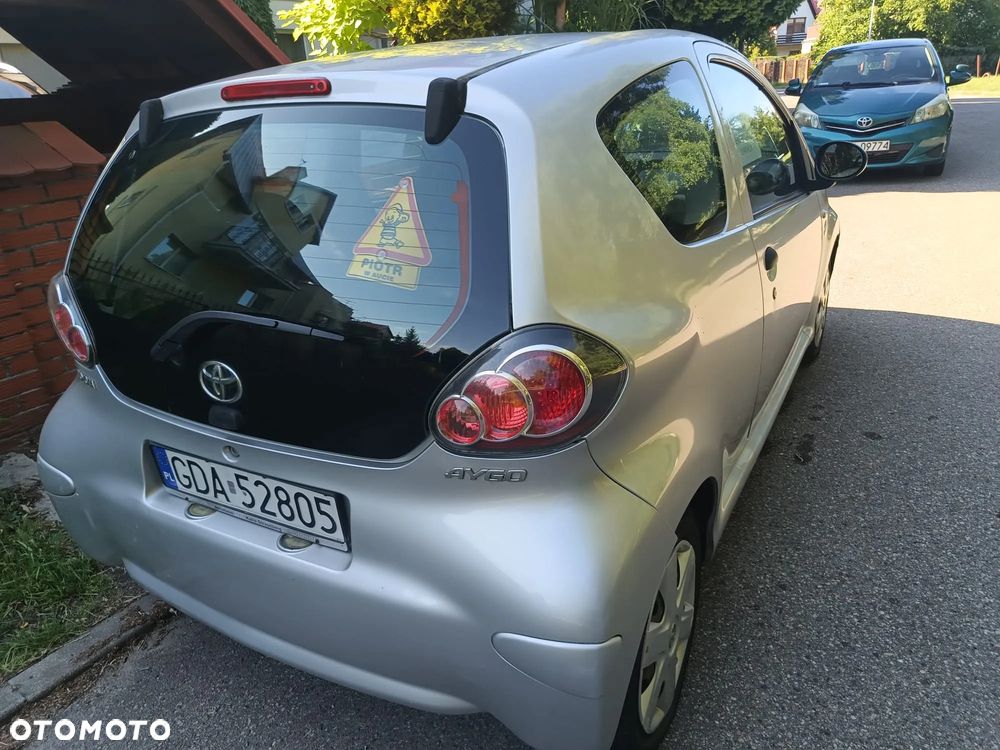 Toyota Aygo City - 3