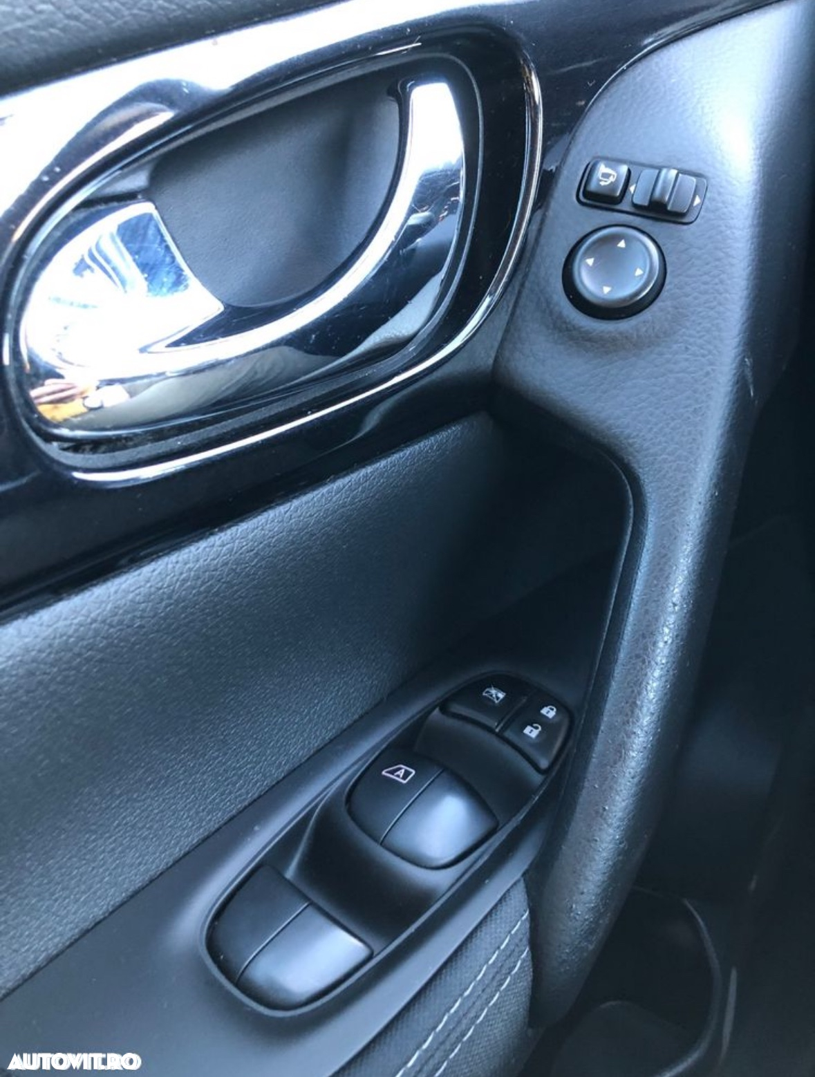 Nissan Qashqai 1.5 DCI Start/Stop Tekna - 16