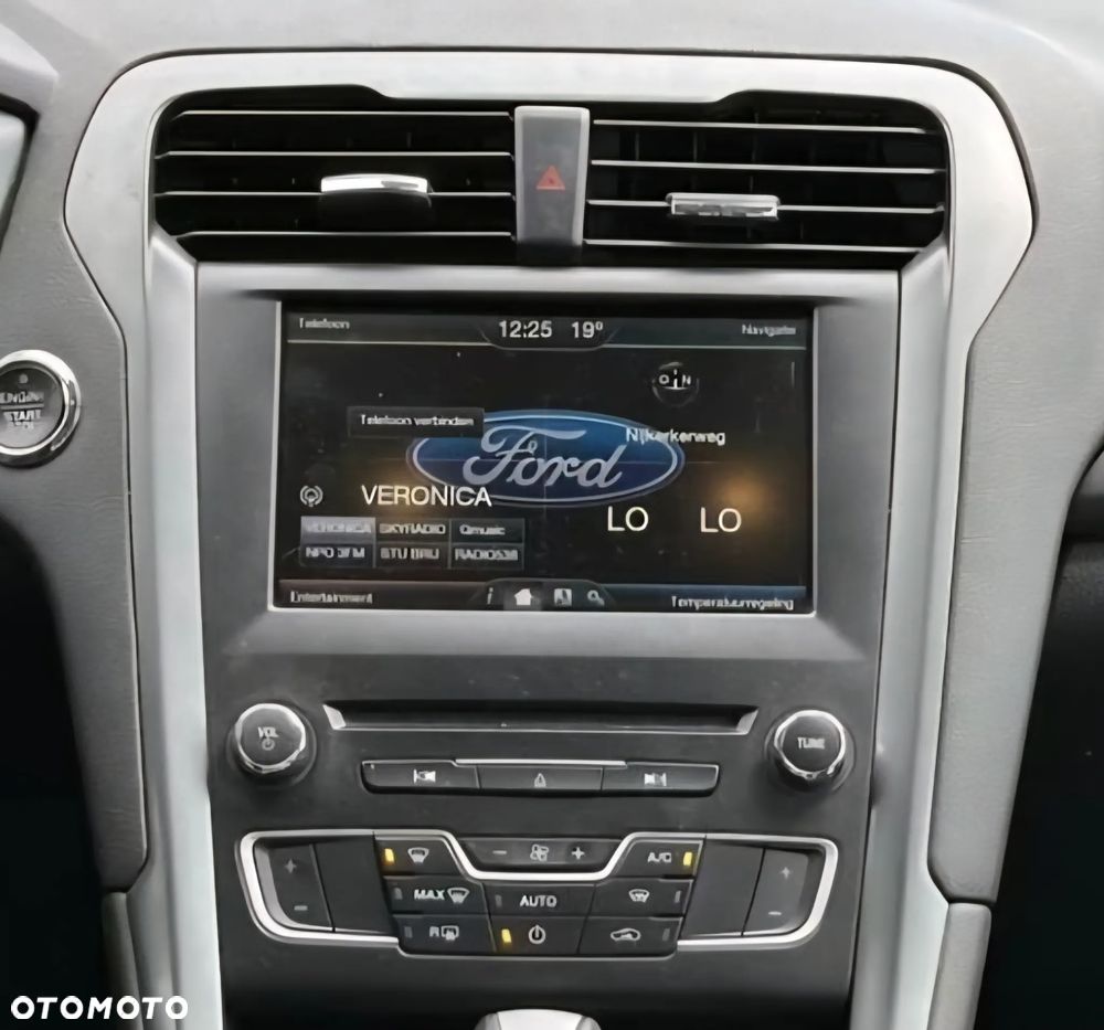 Ford Mondeo 2.0 Hybrid Titanium - 10