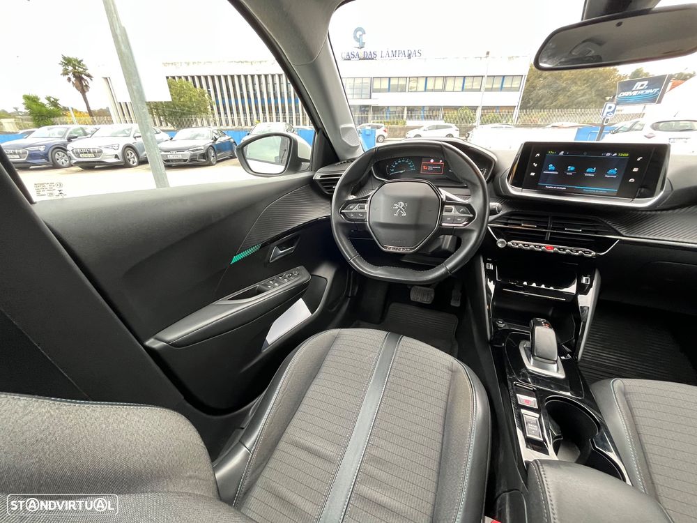 Peugeot e-208 50 kWh Allure Pack - 52