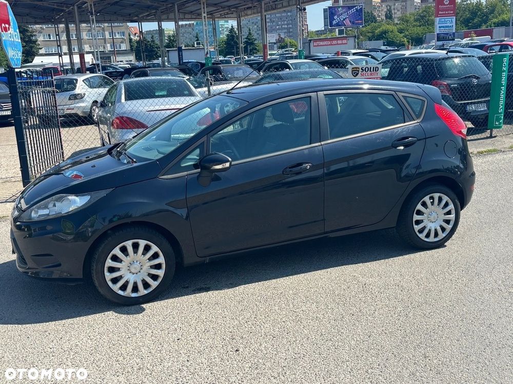Ford Fiesta 1.25 Trend - 13