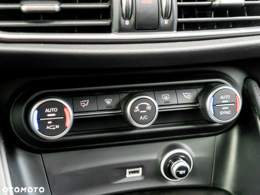 Alfa Romeo Stelvio 2.0 Turbo Business Q4 - 28