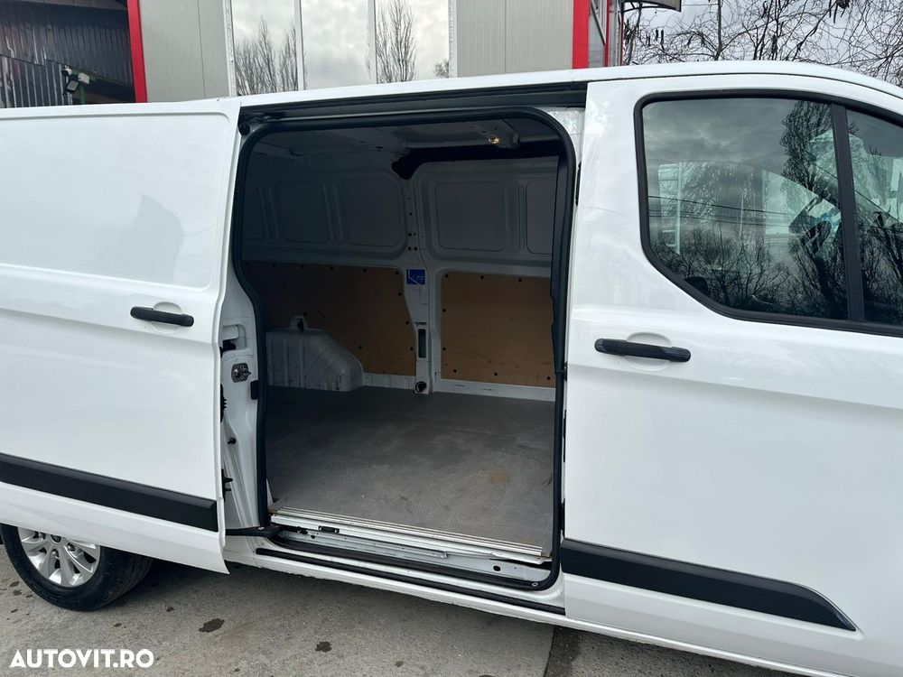Ford Transit Custom DCIV 320 2.0 EcoBlue 130 CP L2H1 Trend - 4