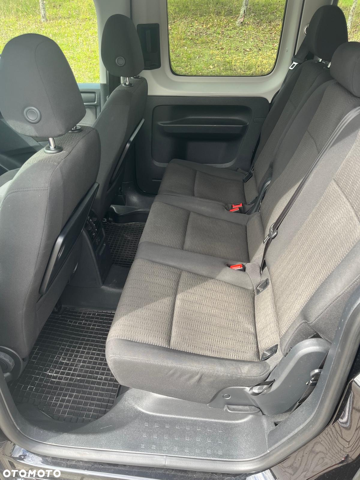 Volkswagen Caddy Maxi 2.0 TDI Comfortline - 8