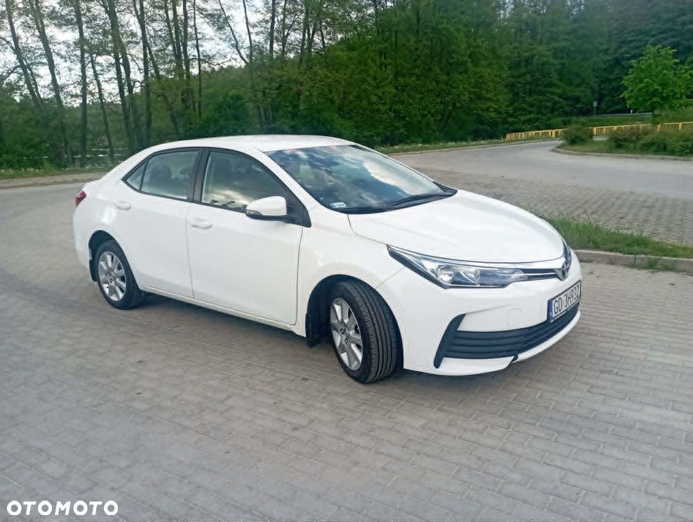 Toyota Corolla 1.4 D-4D Active - 17