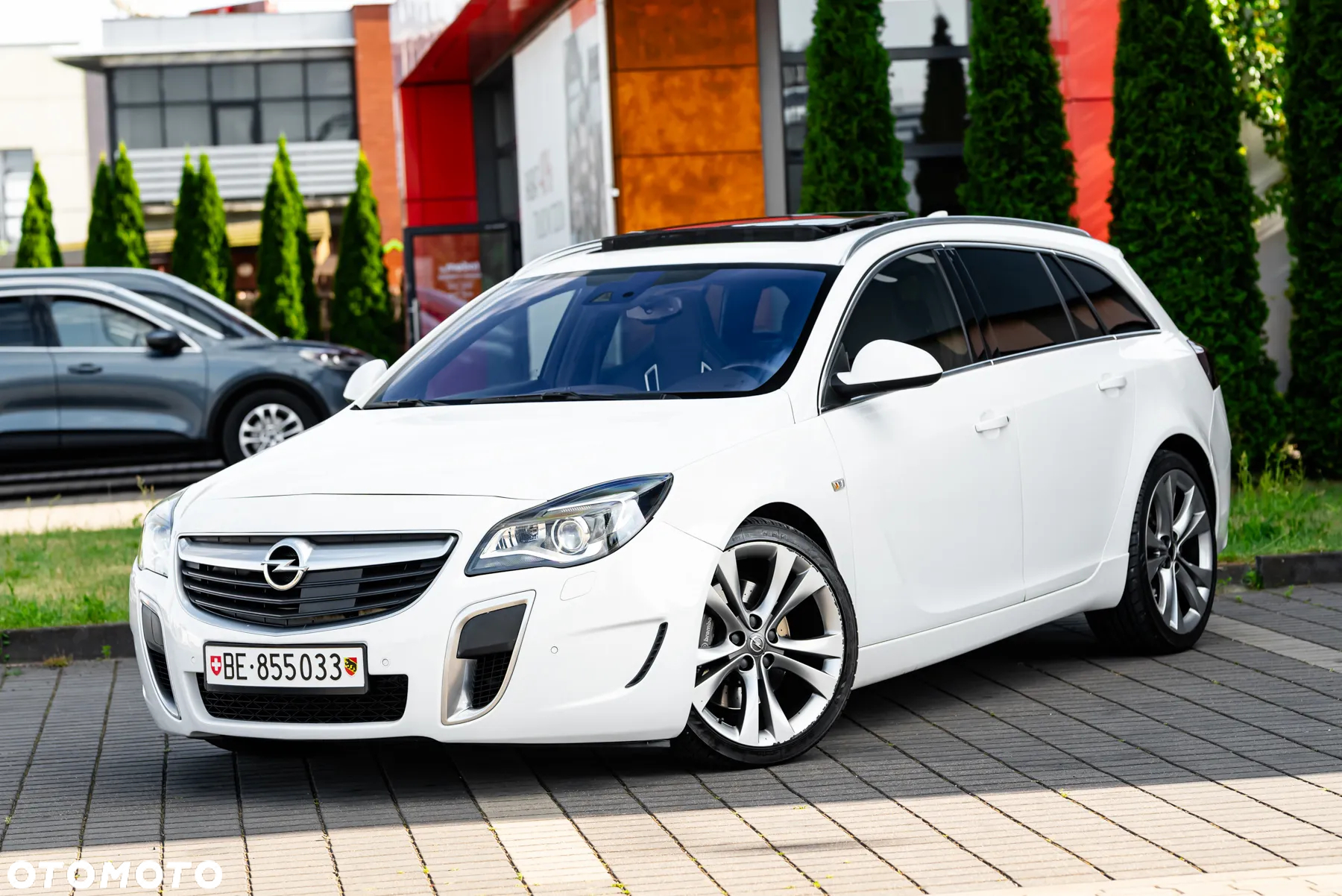 Opel Insignia 2.8 V6 Turbo 4x4 Sports Tourer OPC - 6