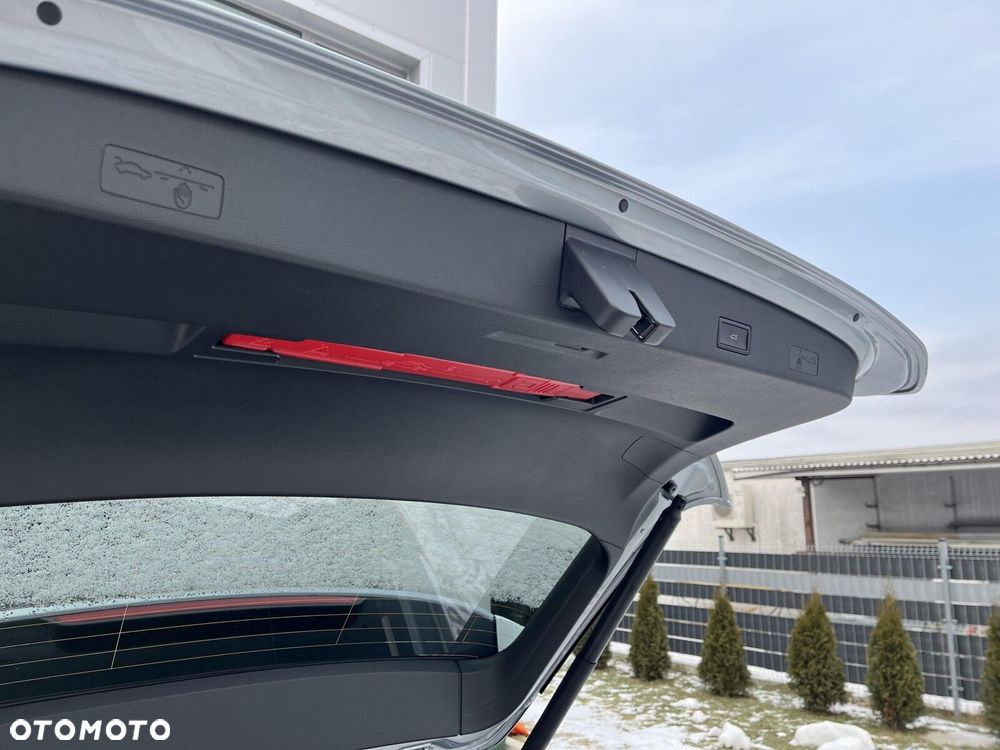 Volkswagen Golf Variant 1.5 TSI EVO Life - 19