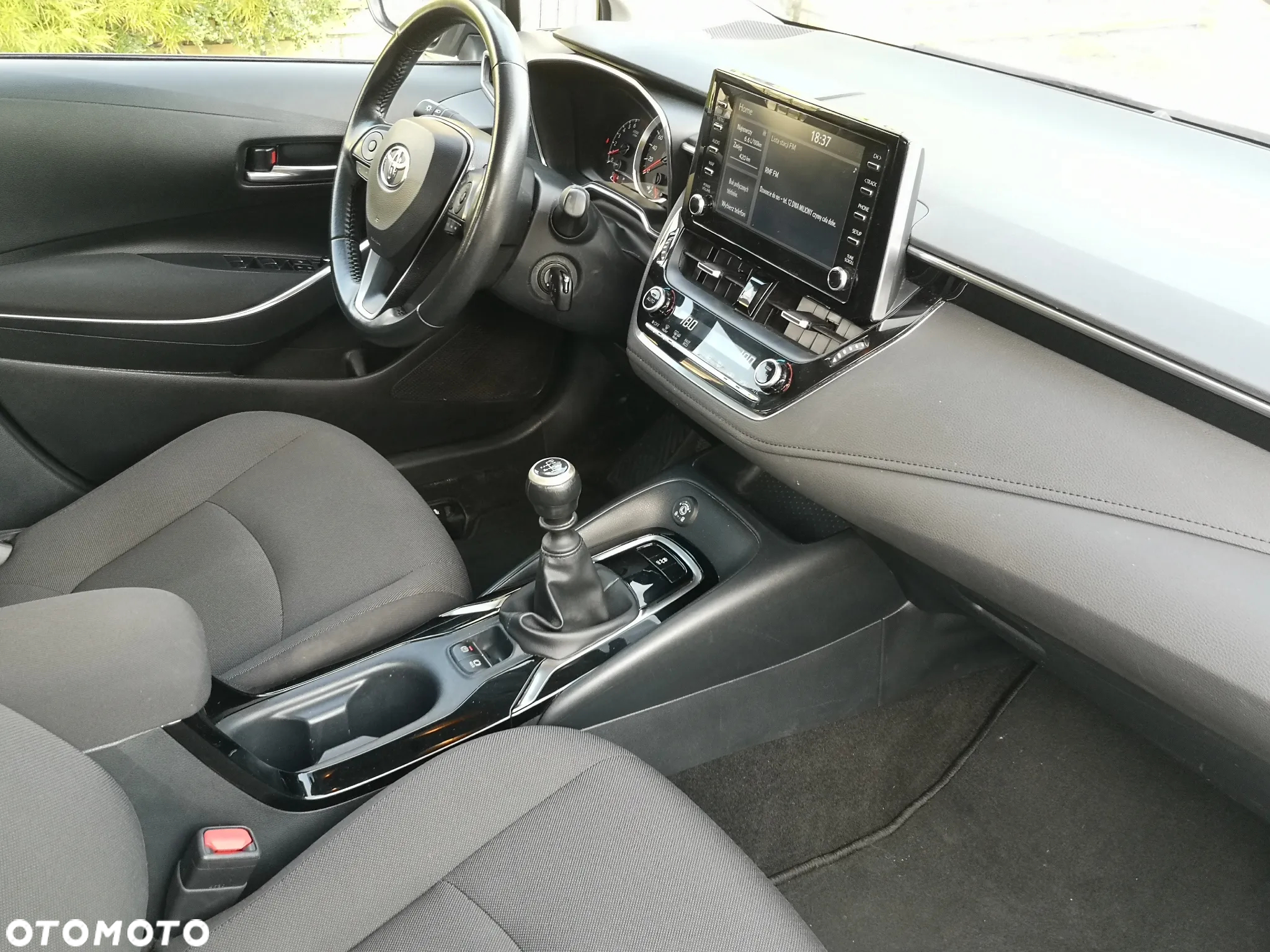 Toyota Corolla 1.6 Comfort - 16