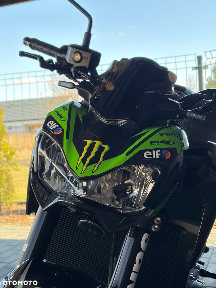 Kawasaki Z 900 - 16