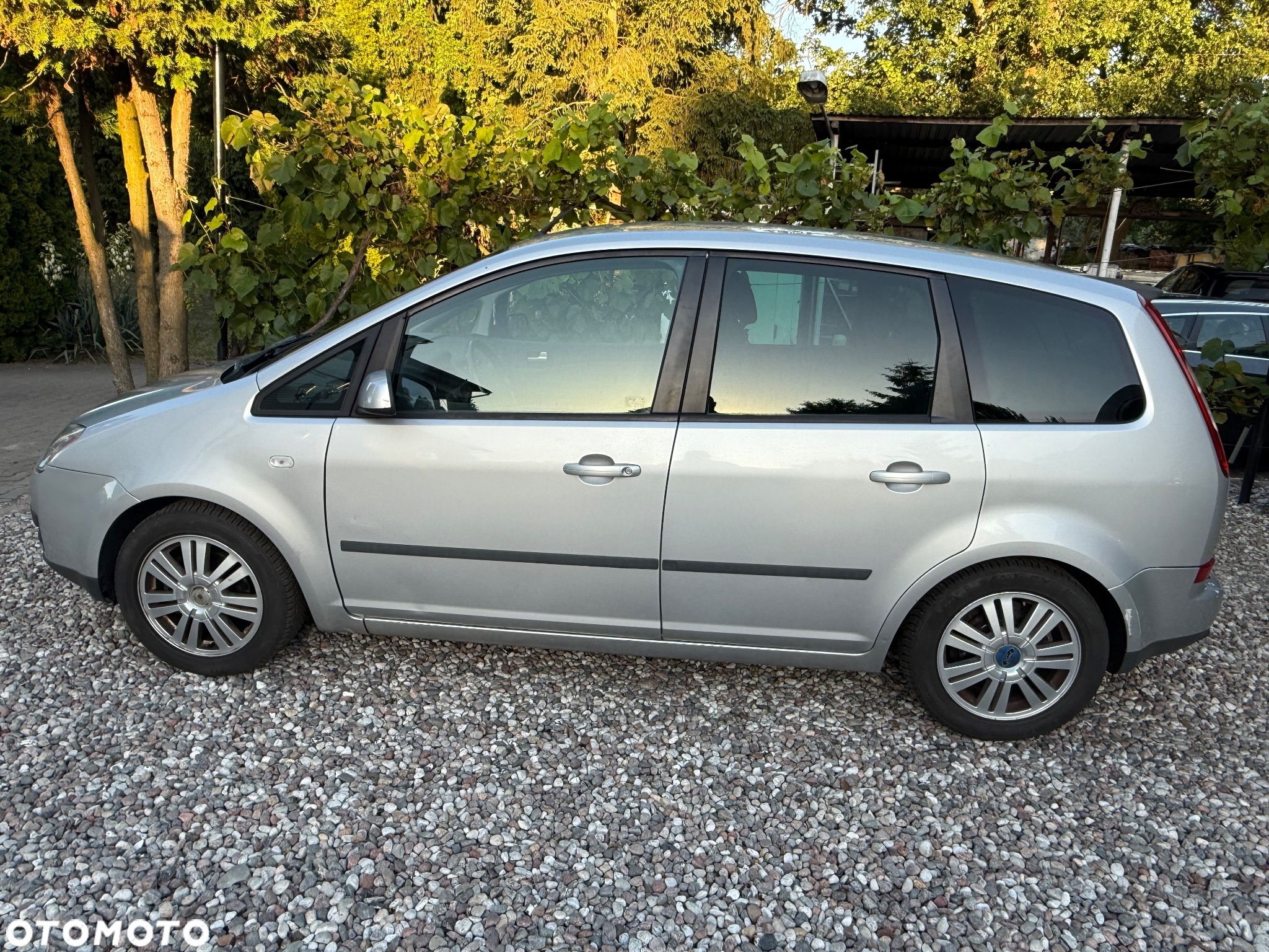 Ford Focus C-Max 1.6 Ti-VCT Ambiente - 11
