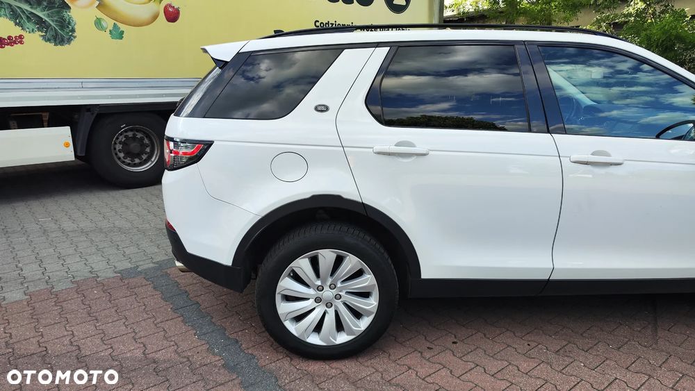 Land Rover Discovery Sport 2.0 eD4 Pure - 12