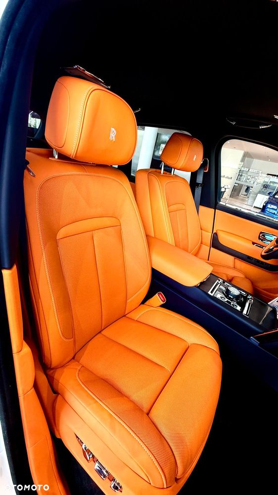 Rolls-Royce Cullinan - 33