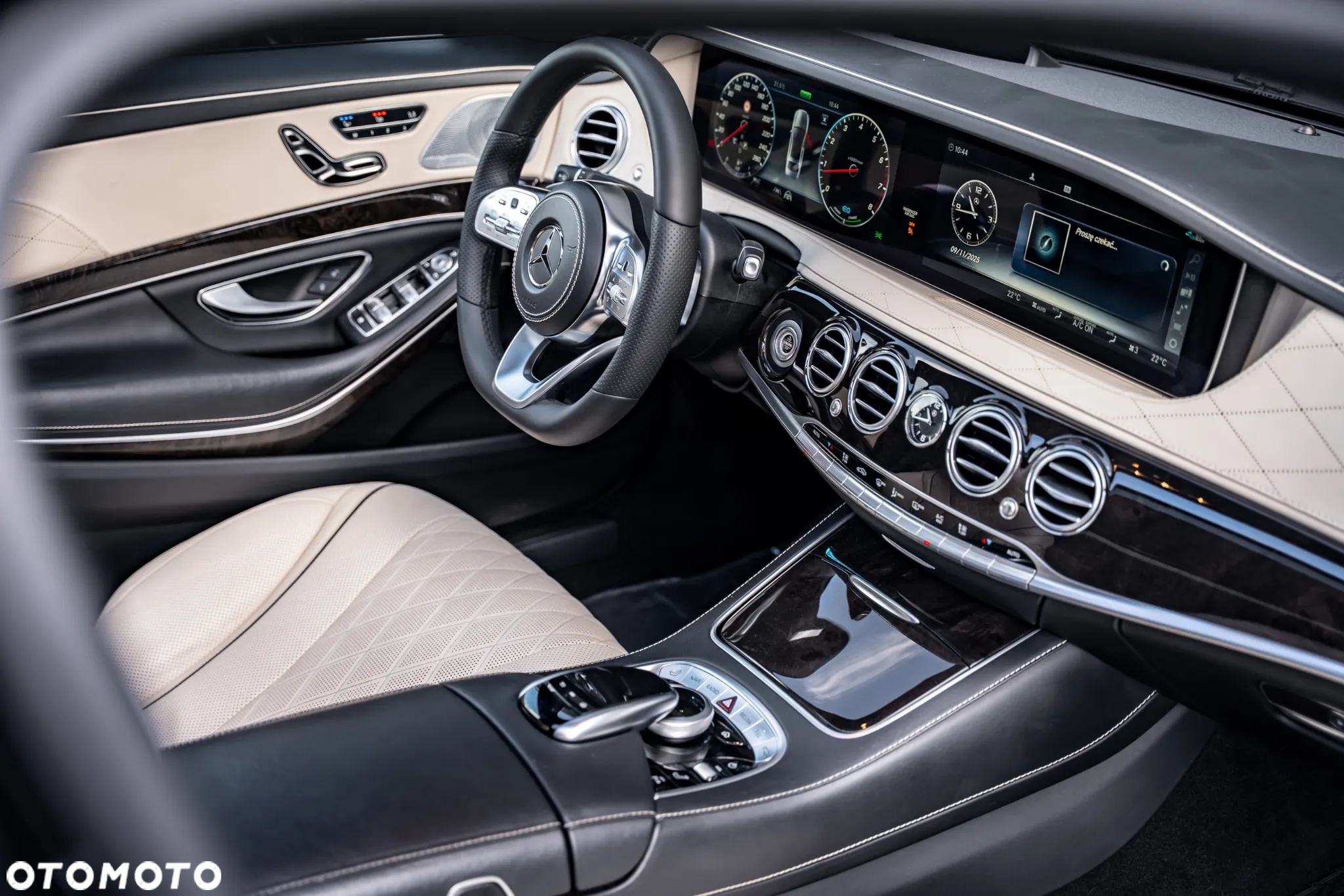Mercedes-Benz Klasa S 450 4Matic L 9G-TRONIC - 29