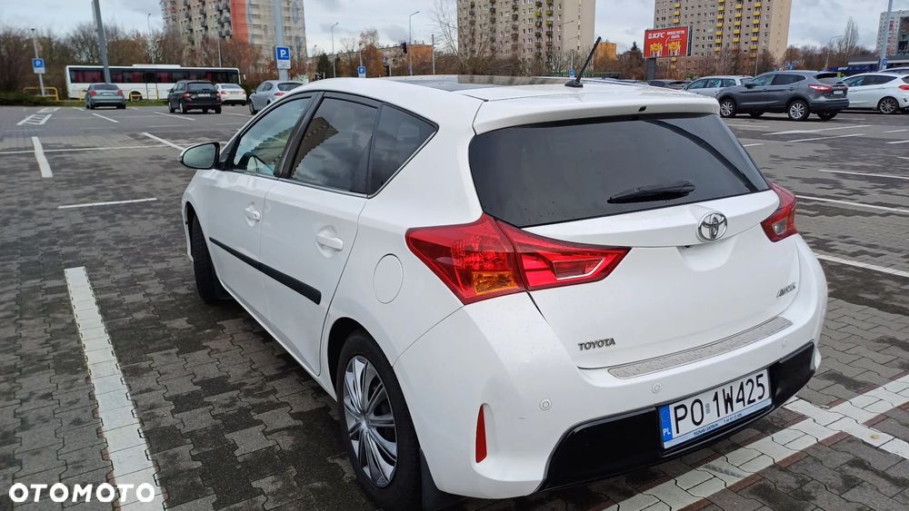 Toyota Auris 1.33 VVT-i Premium - 7