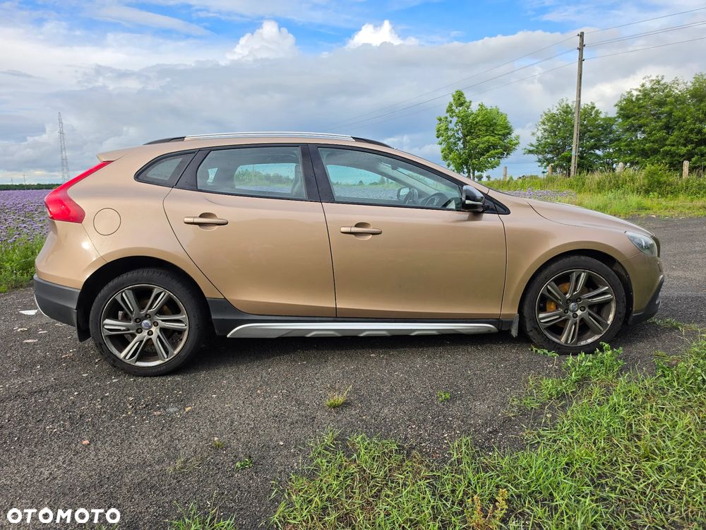 Volvo V40 Cross Country D2 - 5