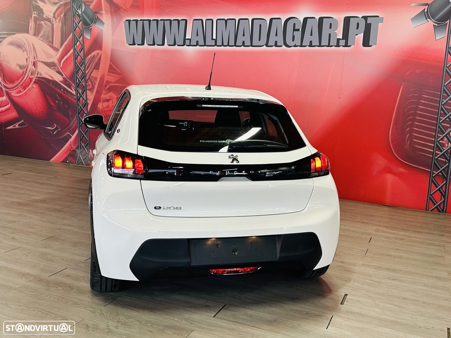 Peugeot e-208 50 kWh Active Pack - 4