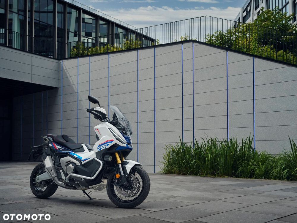 Honda X-ADV - 24