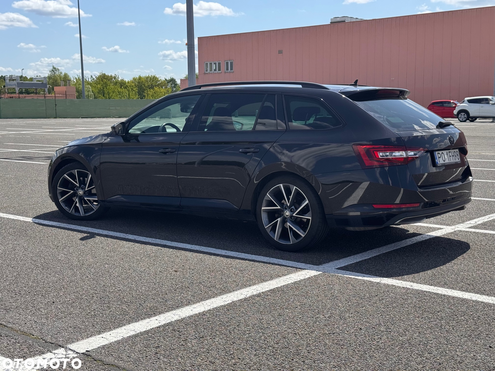 Skoda Superb 2.0 TSI Sportline DSG - 6