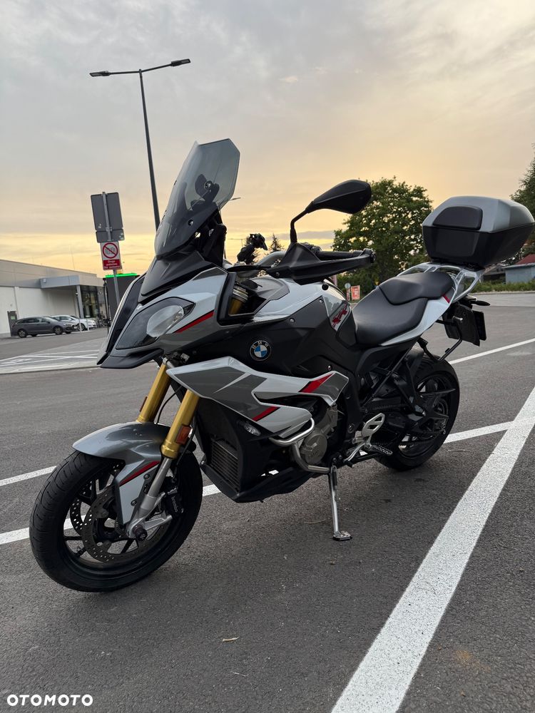 BMW XR - 2