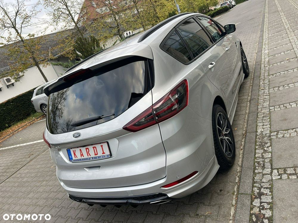 Ford S-Max - 7