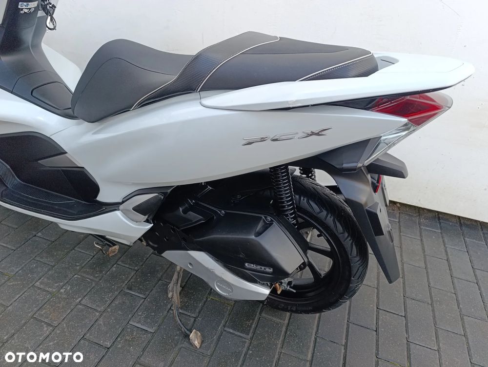Honda PCX - 16