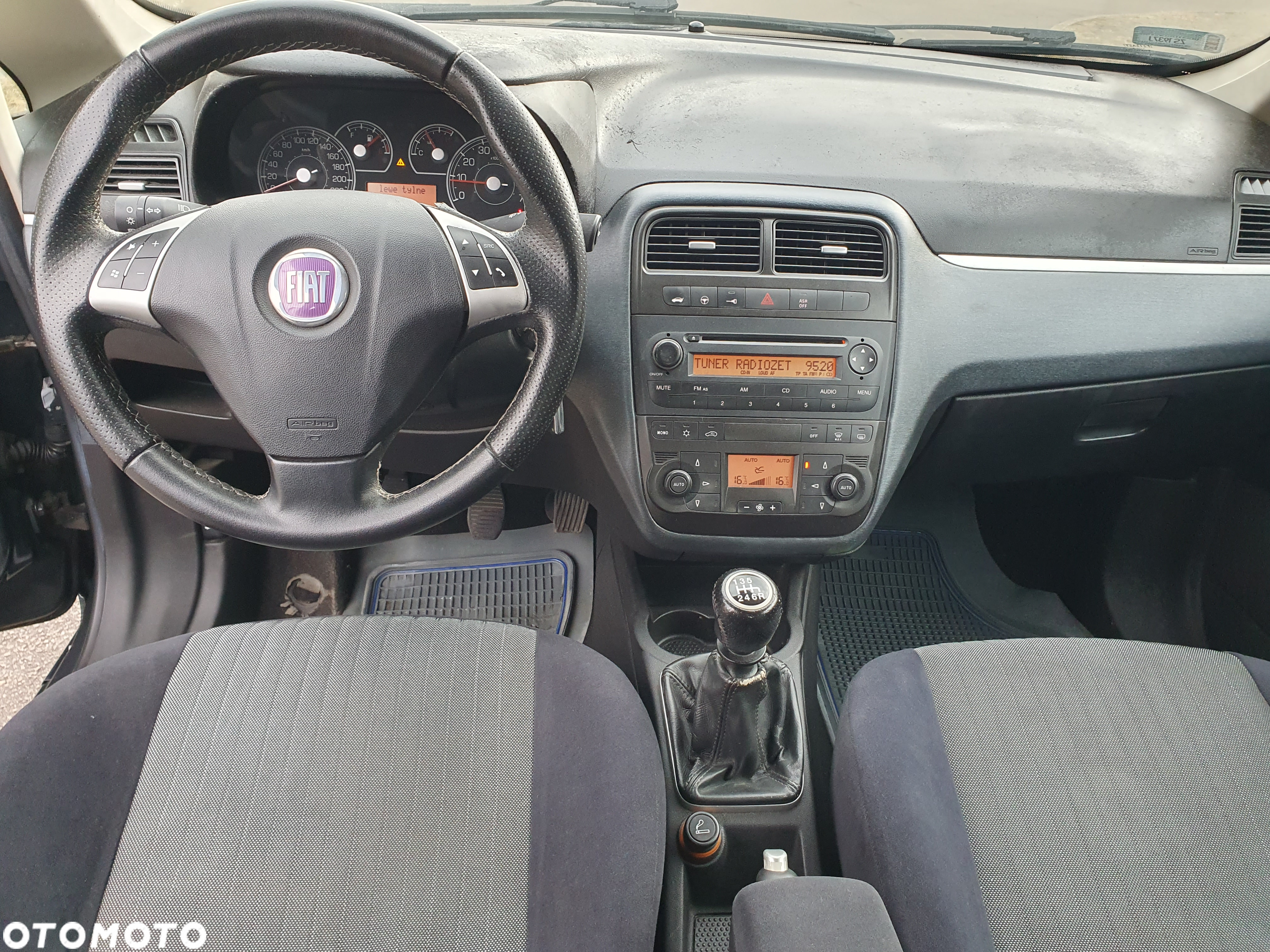 Fiat Punto 1.4 16V Dynamic - 8