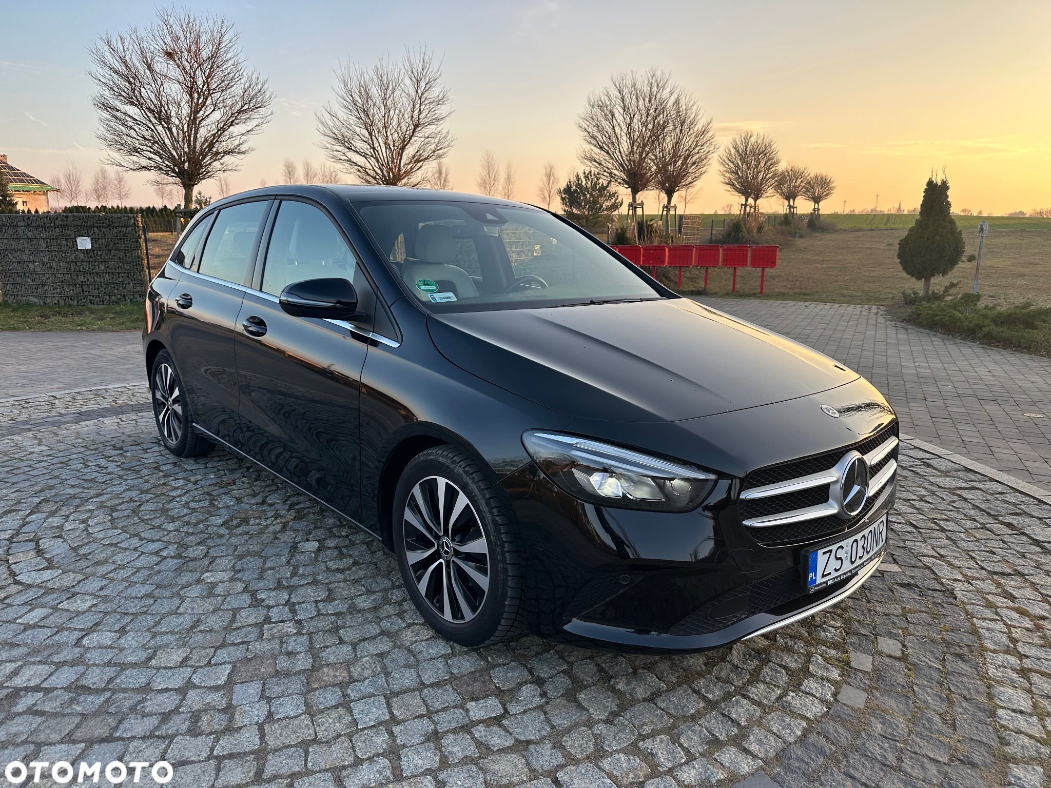 Mercedes-Benz Klasa B 180 Style 7G-DCT - 8