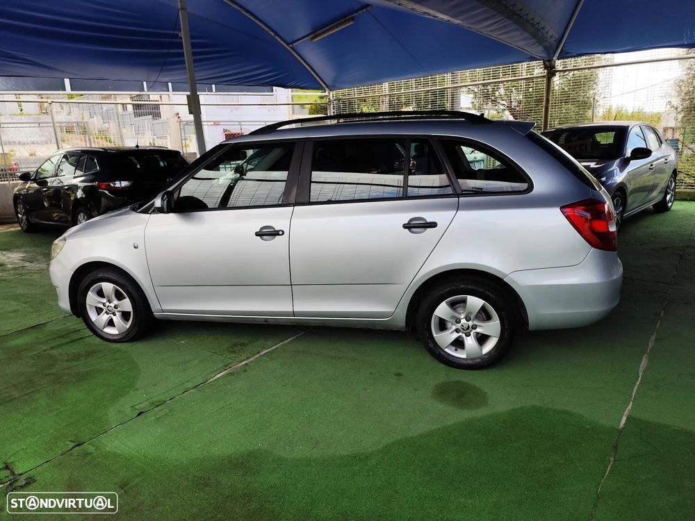 Skoda Fabia Break 1.2 TDi Active Plus - 8
