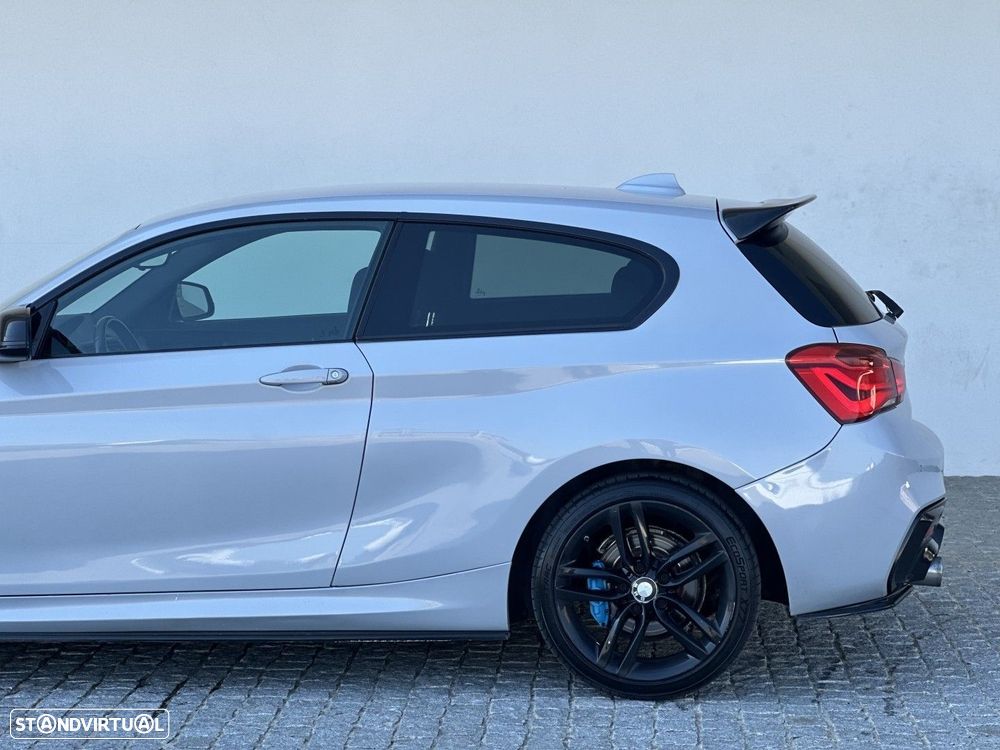 BMW 118 d Pack M - 17
