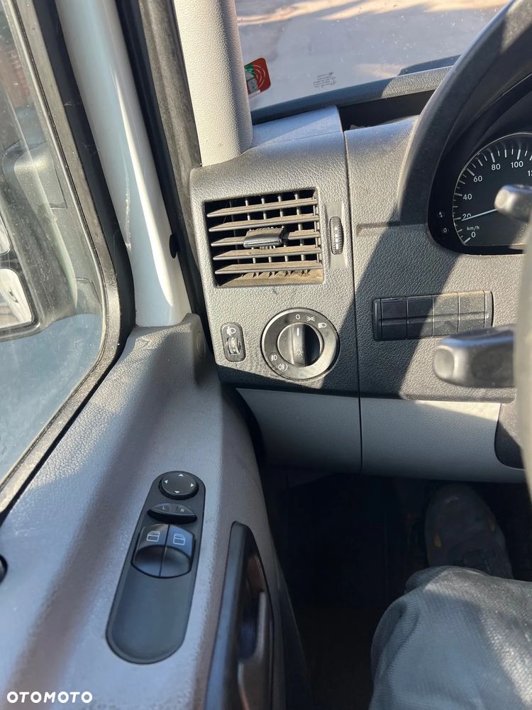 Mercedes-Benz Sprinter - 7