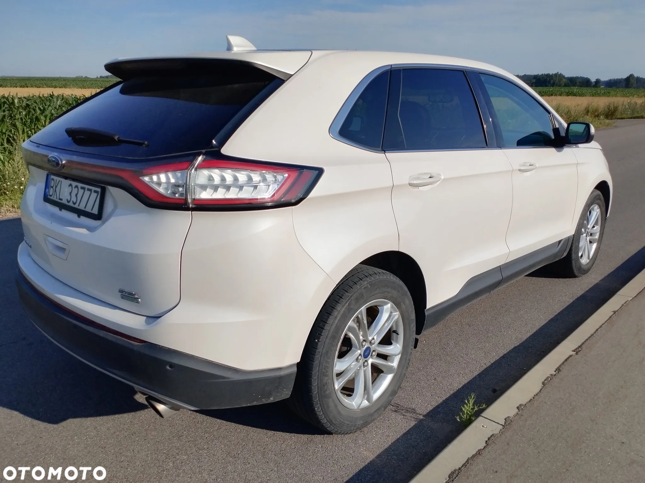 Ford Edge - 4