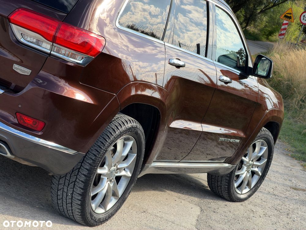 Jeep Grand Cherokee Gr 3.0 CRD Overland Summit - 19