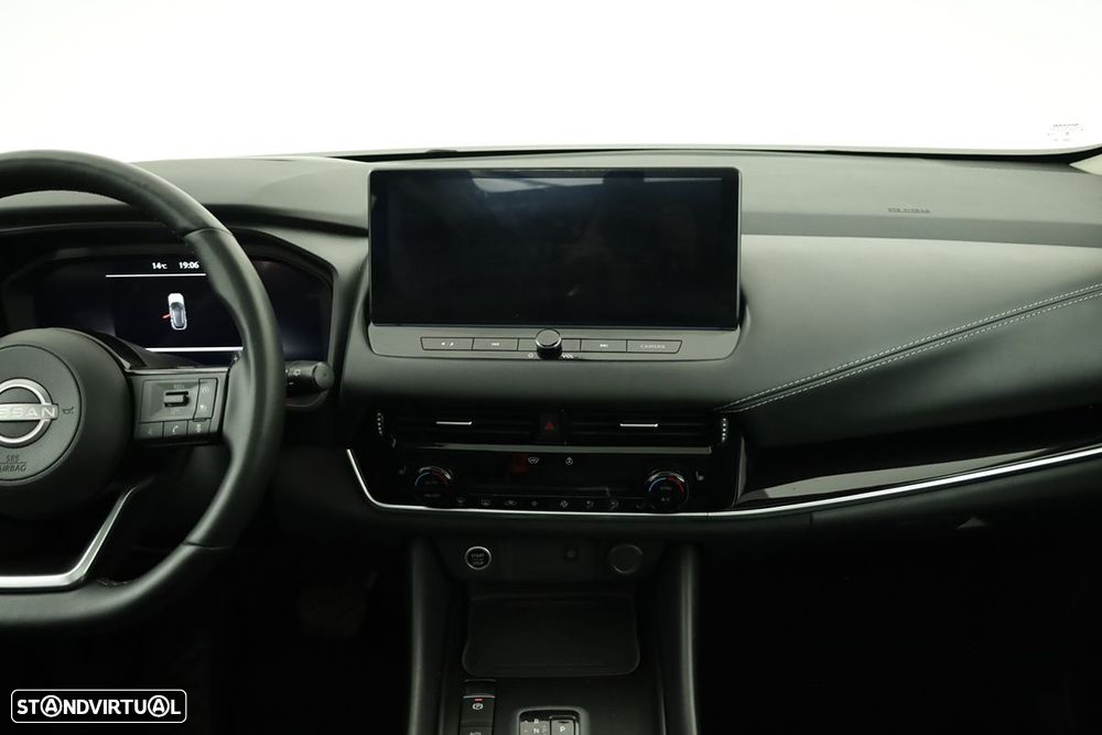 Nissan Qashqai 1.3 DIG-T N-Connecta LED Xtronic - 9