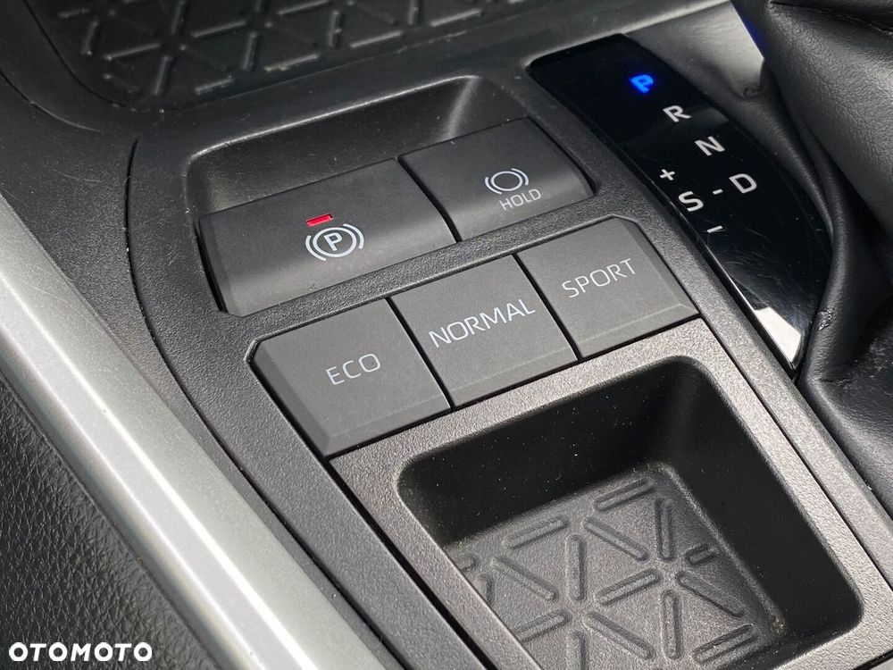 Toyota RAV4 2.5 Hybrid Comfort 4x2 - 30