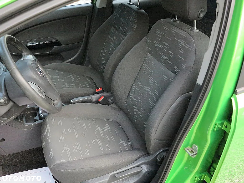 Opel Corsa 1.4 T Cosmo S&S - 9