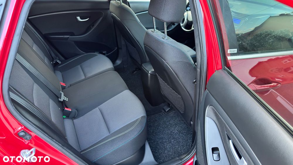 Hyundai i30 1.4 Trend - 15