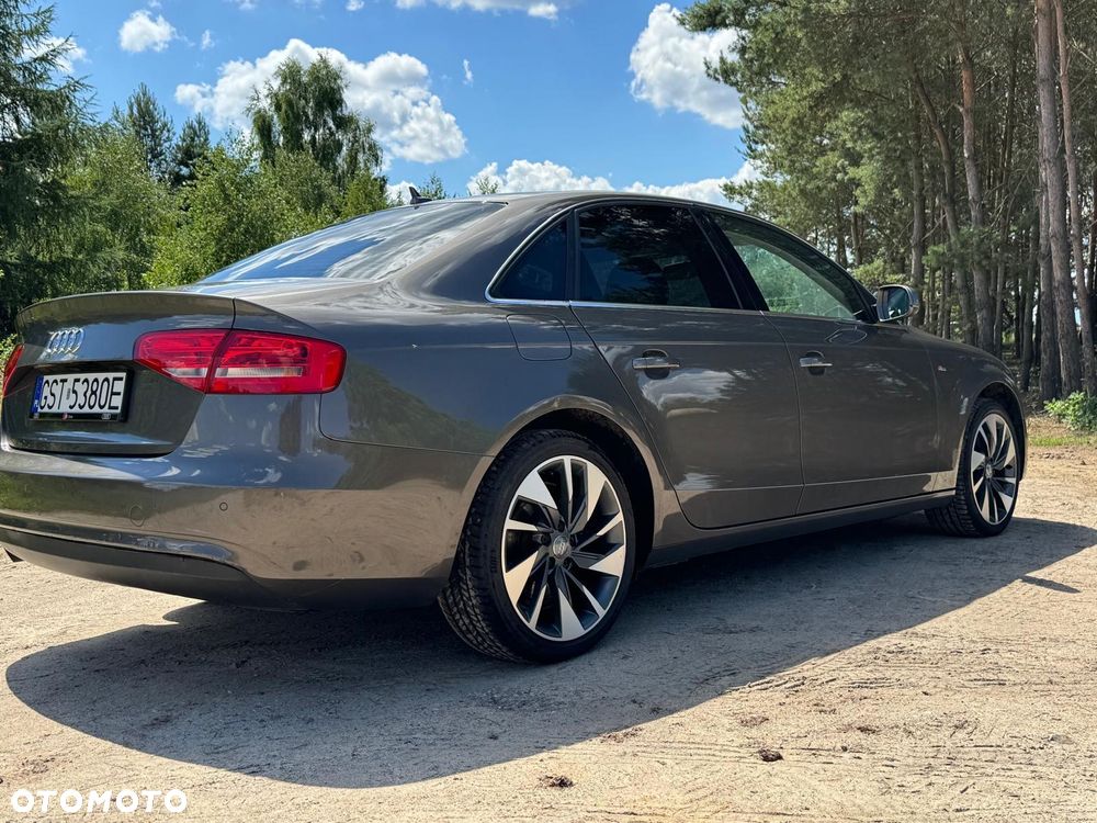 Audi A4 Limousine 2.0 TDI DPF multitronic S line Sportpaket - 17