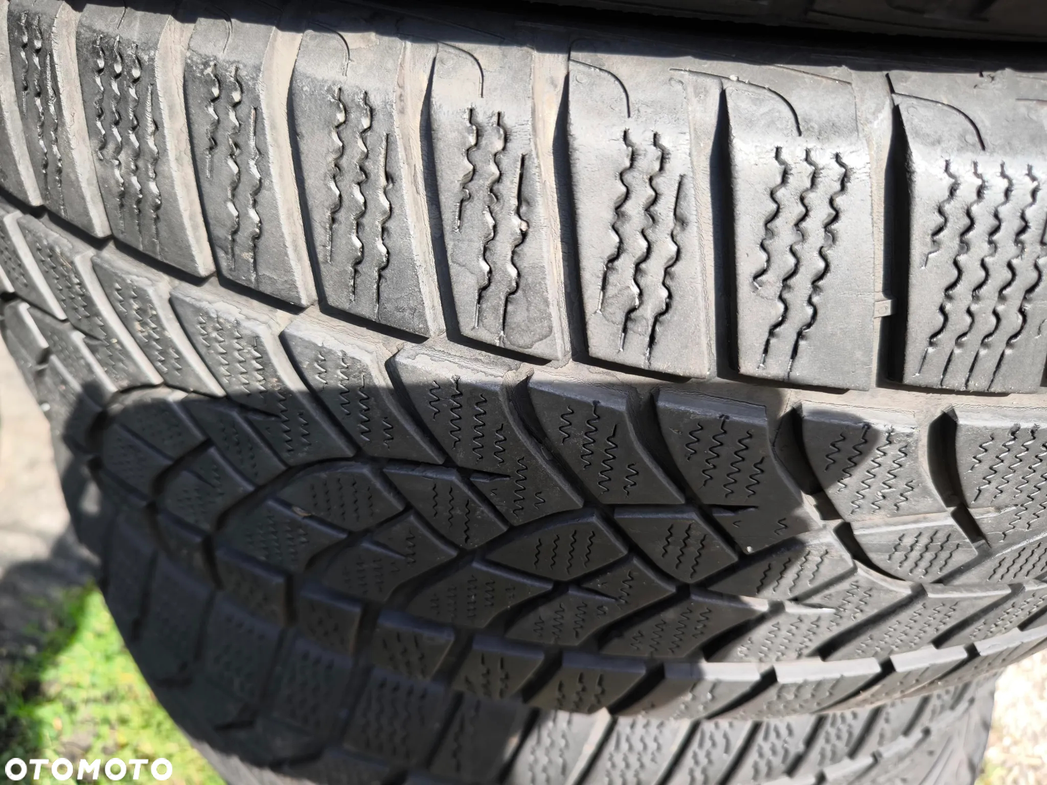 4 sztuki Opony ZIMOWE 235 50 19 GOODYEAR Ultra Grip SUV ŁADNE- 6mm Montaż Gratis! - 8