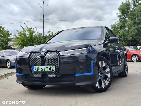 BMW iX xDrive40 76.6kWh Signature
