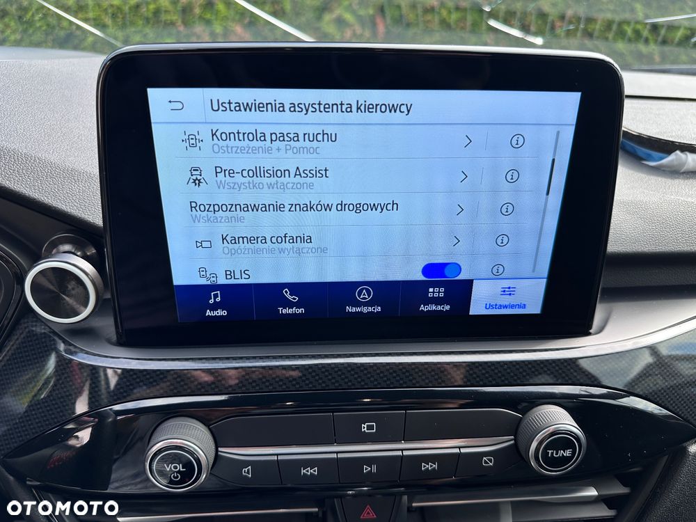 Ford Kuga - 20