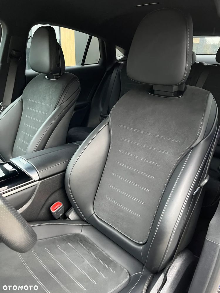 Mercedes-Benz GLC Coupe 200 mHEV 4-Matic AMG Line - 22
