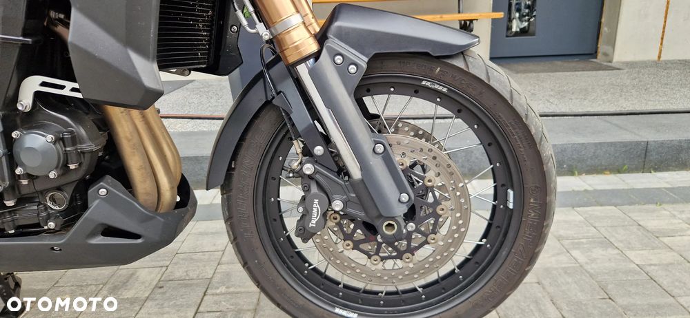 Triumph Tiger - 35