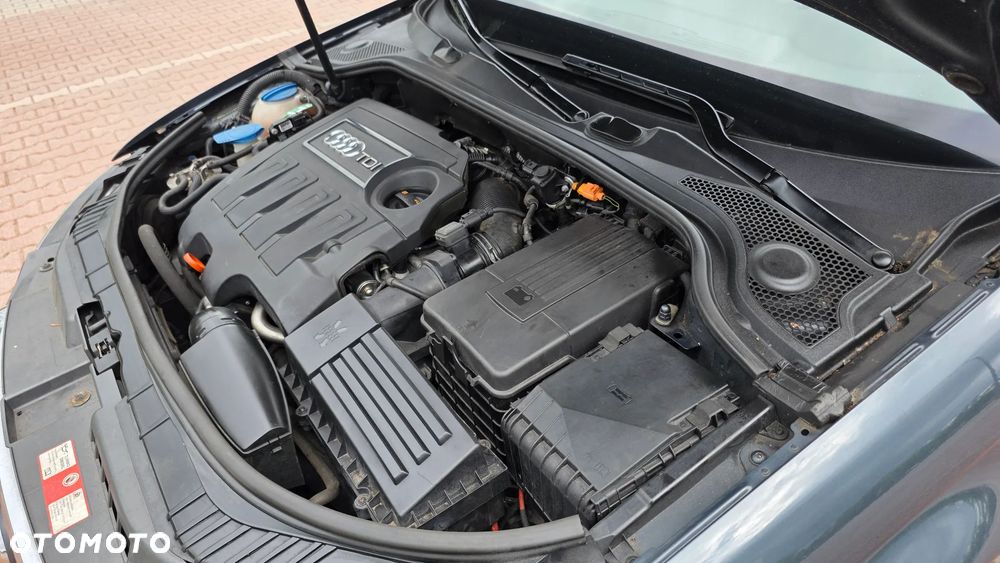 Audi A3 Sportback 1.6 TDI DPF Ambition - 27