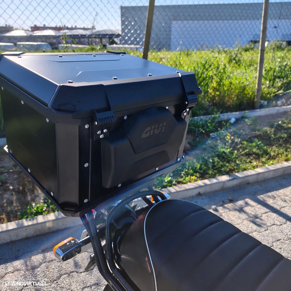 Royal Enfield Interceptor 650 interceptor - 11