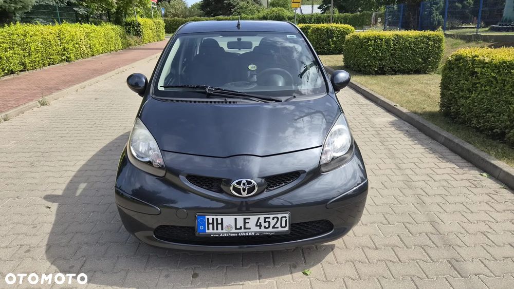 Toyota Aygo Team - 6