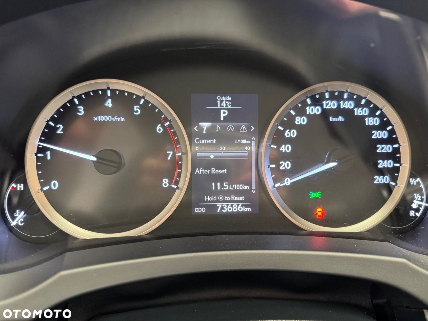 Lexus IS 200t Elite - 16
