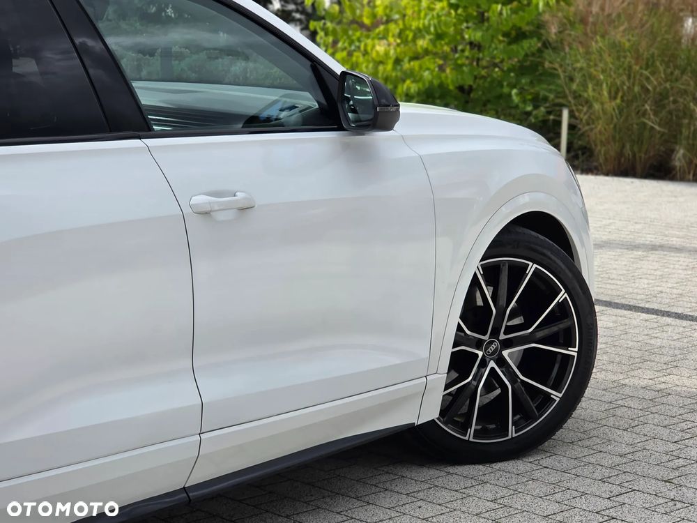 Audi Q8 - 25