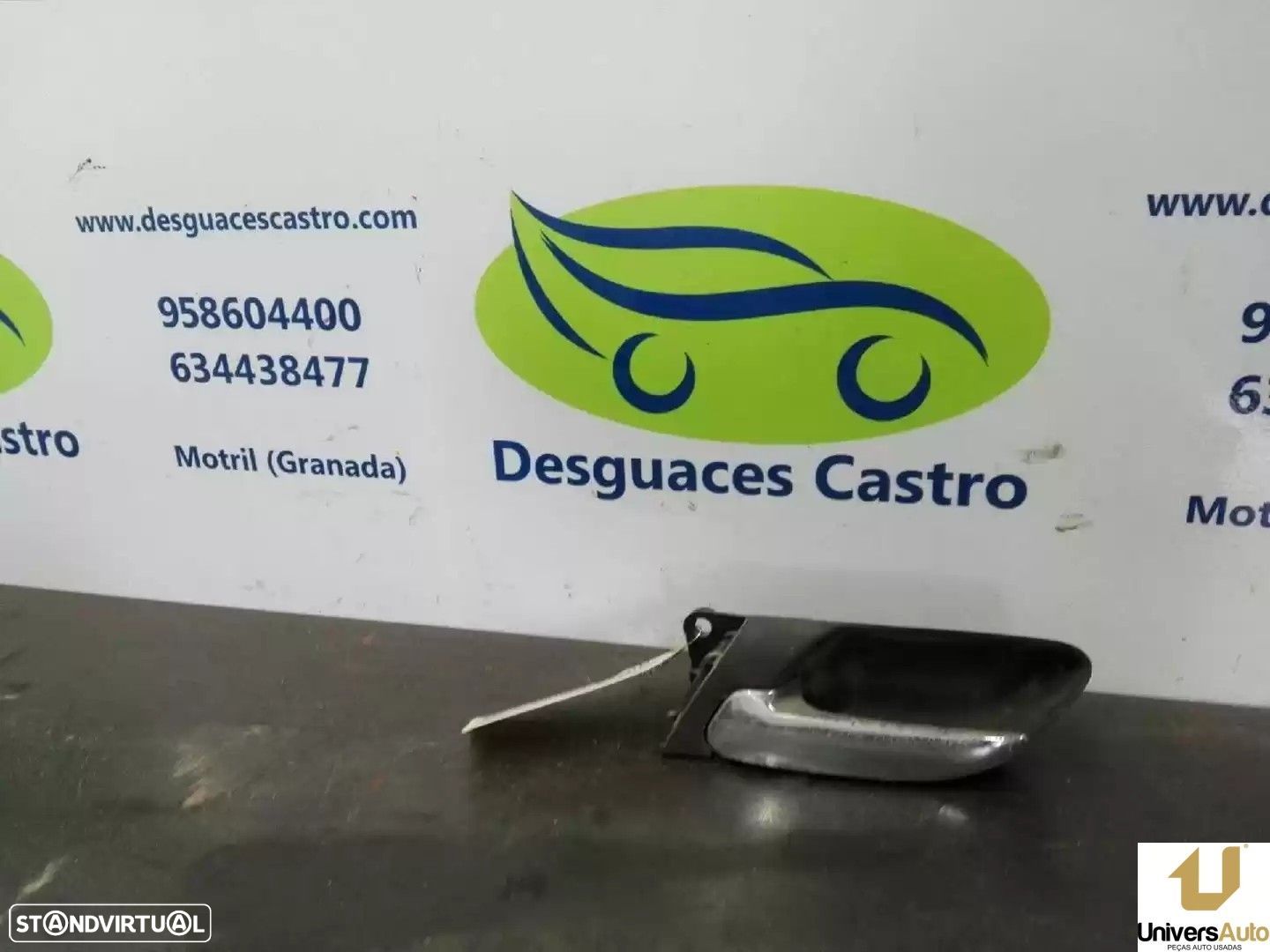MANIPULO INTERIOR TRASEIRO ESQUERDO BMW 3 2000 -8200751 - 1